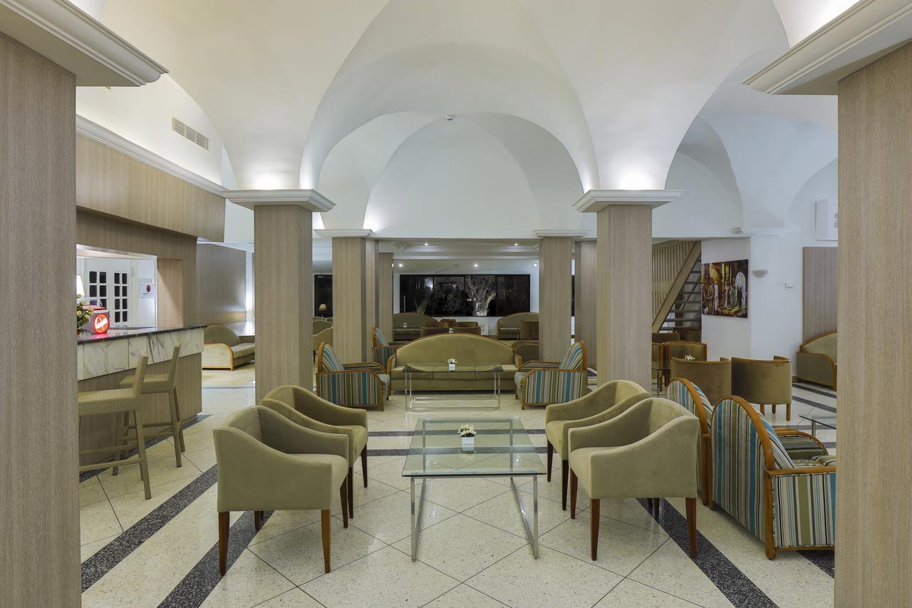 Hari Club Beach Resort Aghīr Zewnętrze zdjęcie